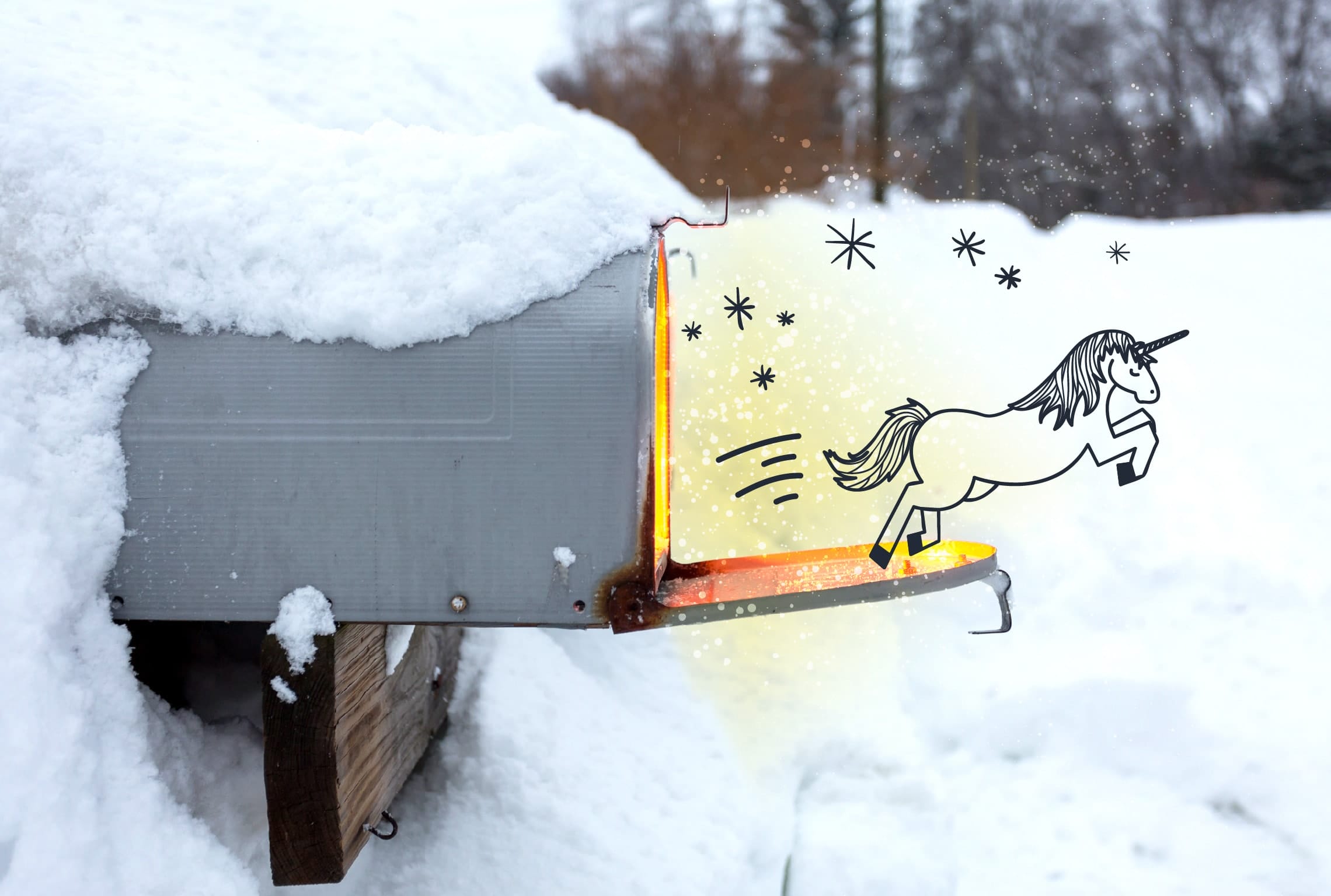 en tegning av en enhjørning som kommer ut av en postkasse i snøen