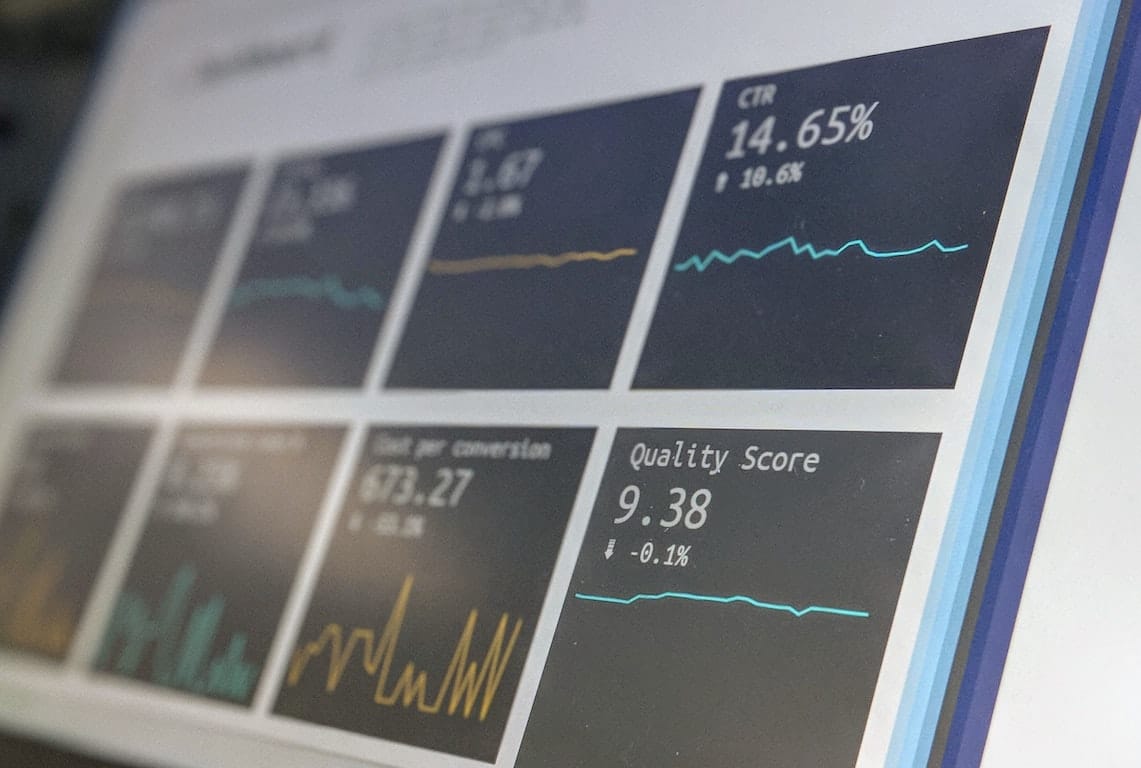 a computer monitor shows a quality score of 9.38