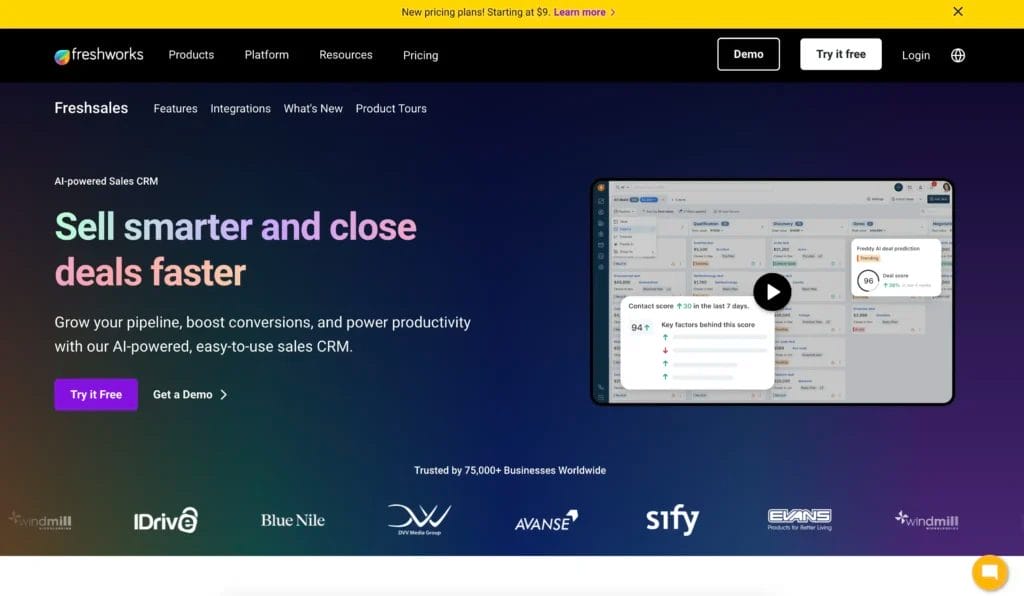 Freshsales homepage inviting users to start a free trial or request a live demo
